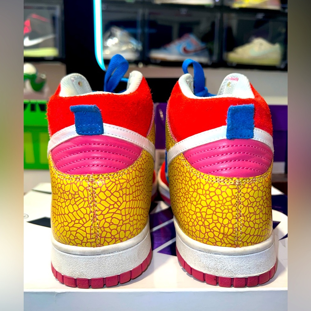 WMNS Dunk High 6.0 'Hot Red' size 9W